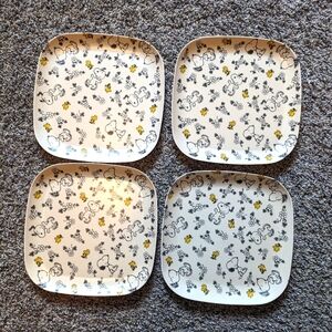 Peanuts Snoopy and Woodstock Plates (4)